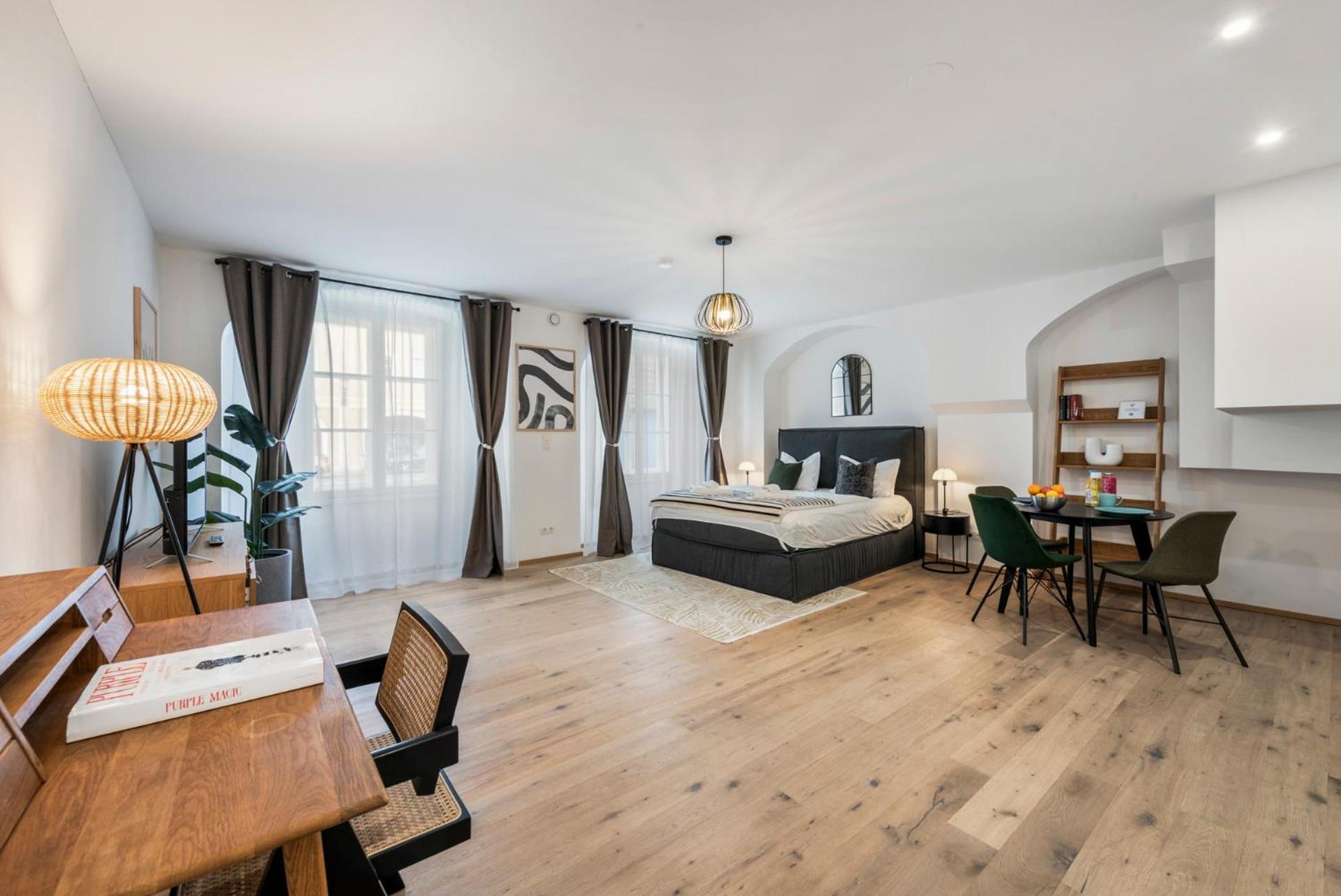 Апарт отель Vienna Hills Living Экстерьер фото