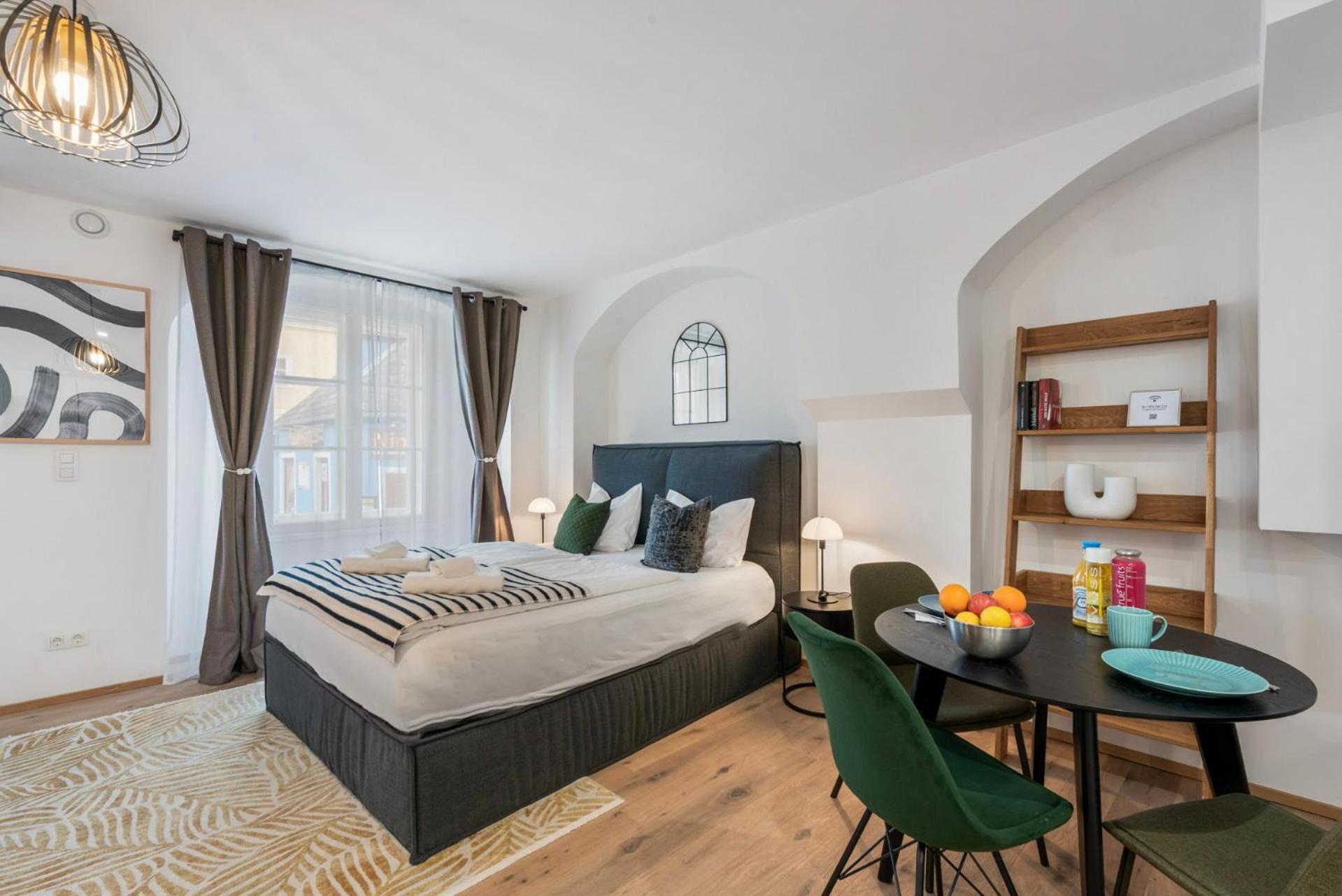Апарт отель Vienna Hills Living Экстерьер фото